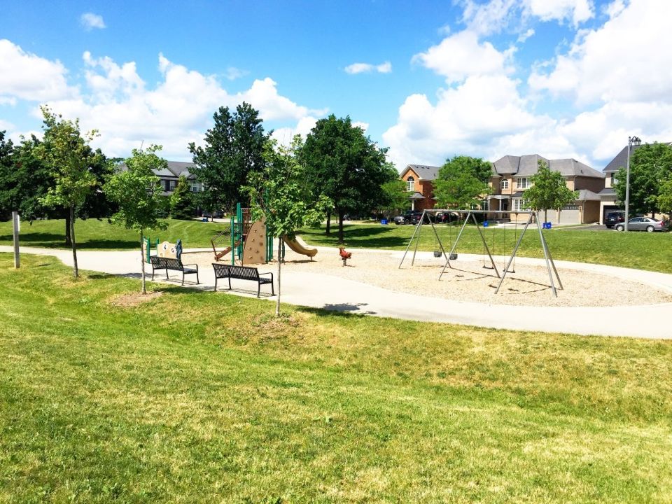 Oakview Park