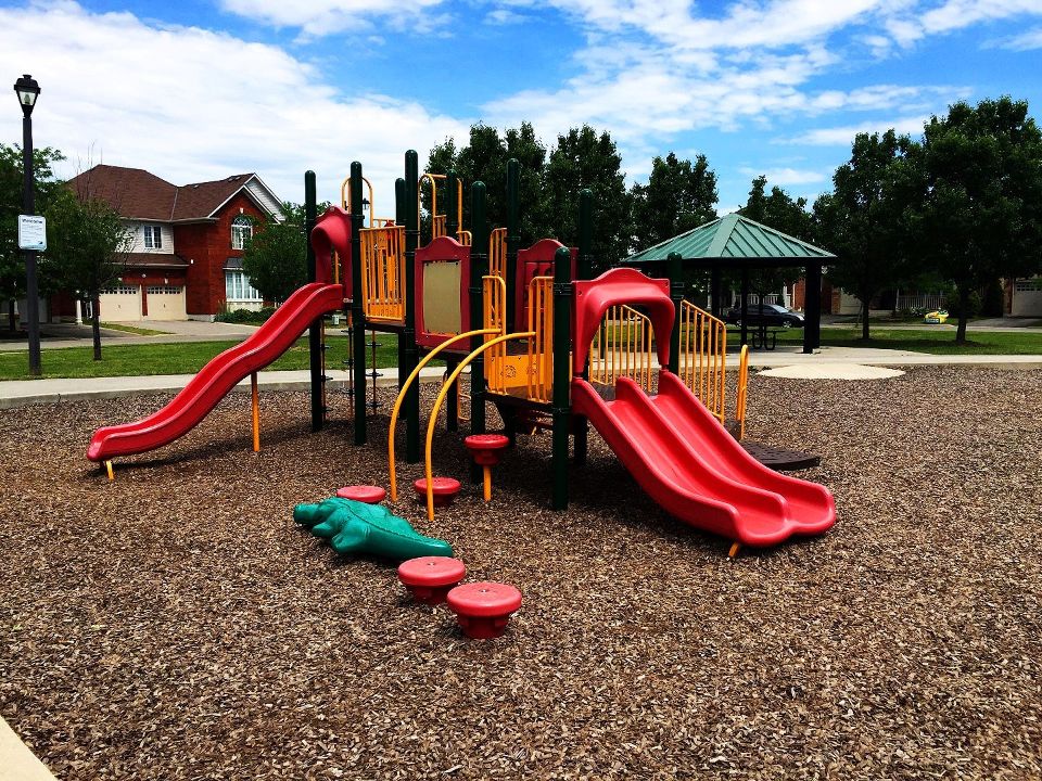 Luxton Park