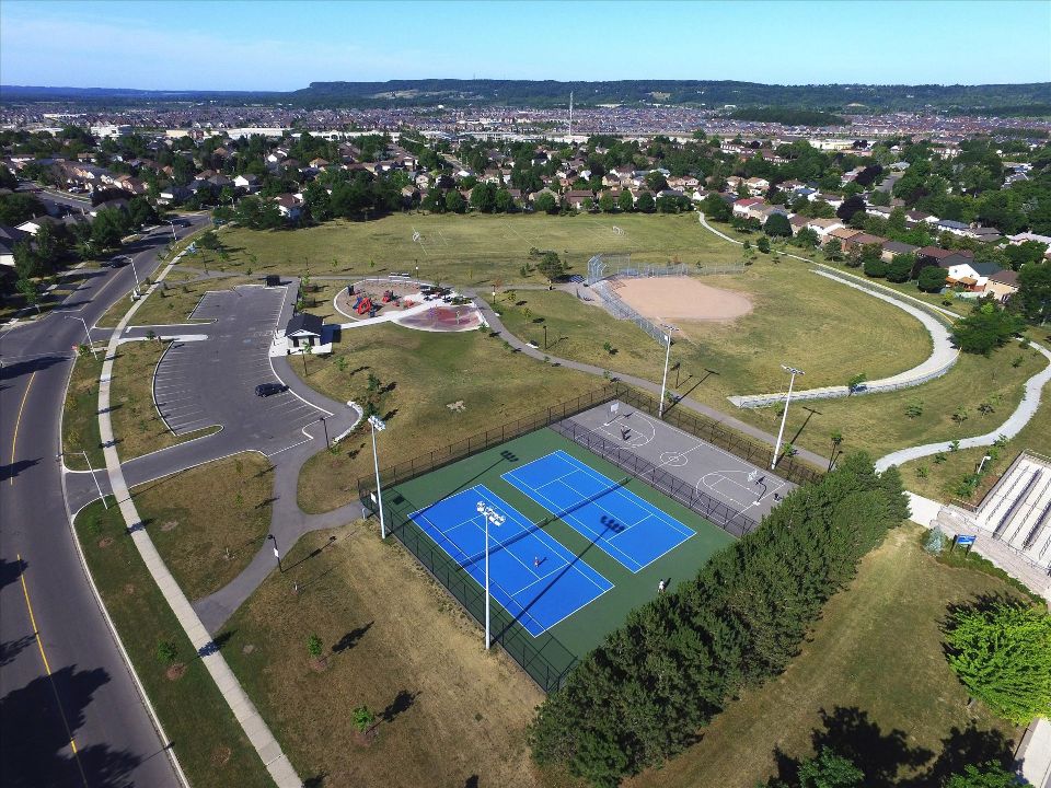 Bronte Meadows Park