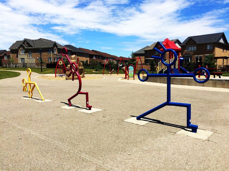 Scott Neighbourhood Park East