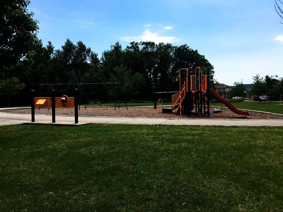 Luxton Park