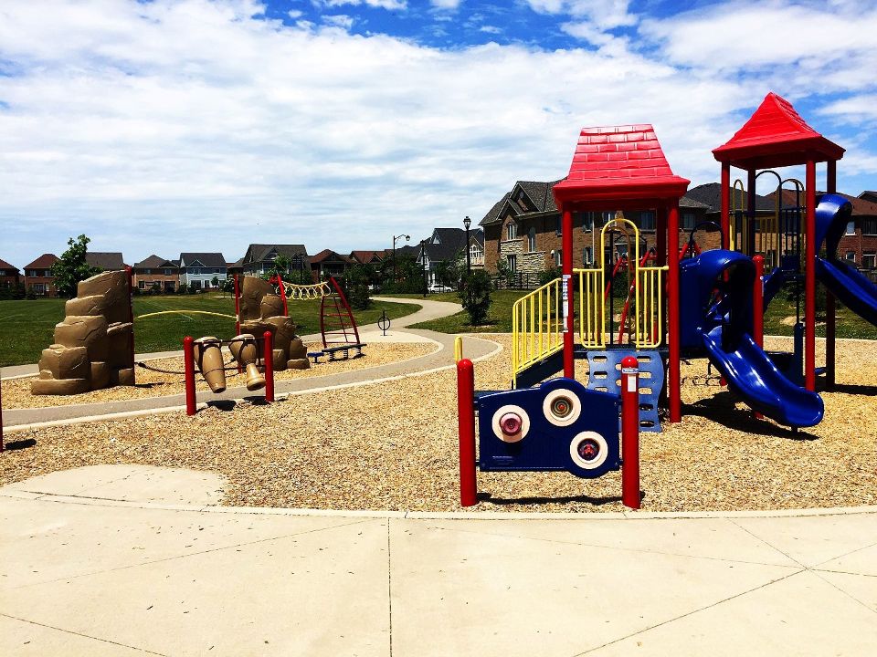 Scott Neighbourhood Park East