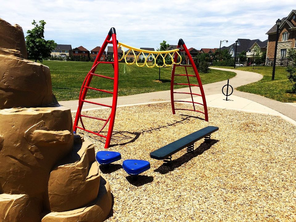 Scott Neighbourhood Park East