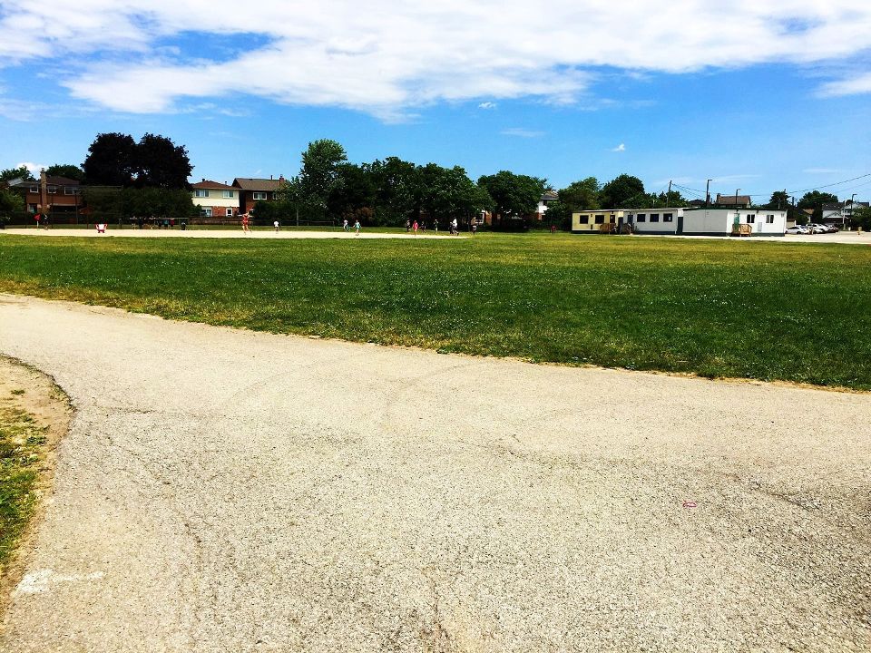 Sam Sherratt Park