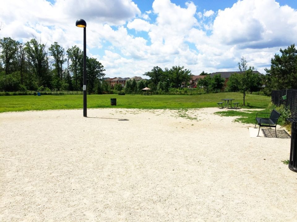 Cedar Hedge Park - West (off Leash Dog Park)