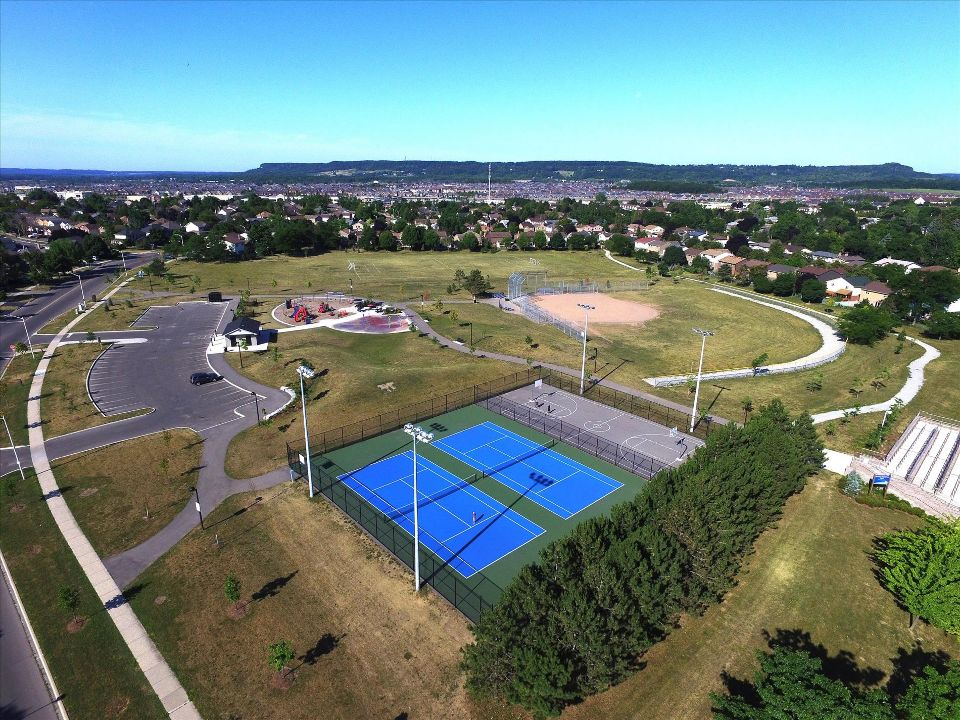 Bronte Meadows Park