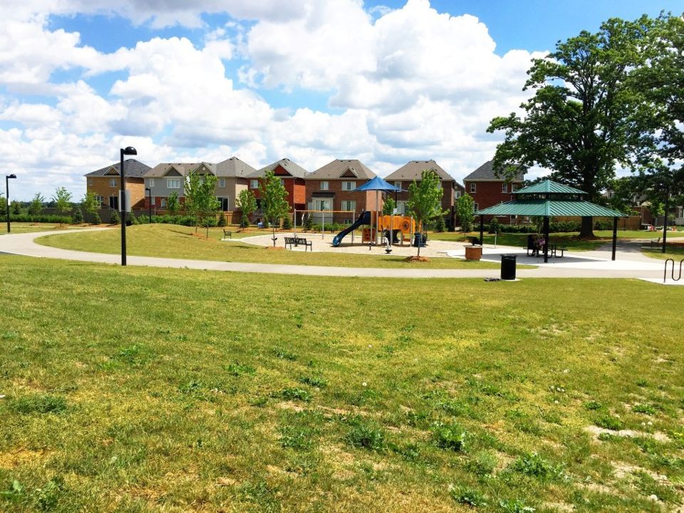 Cedar Hedge Park
