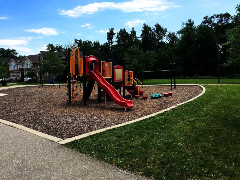 Luxton Park