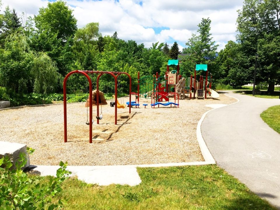 Campbellville Old Park
